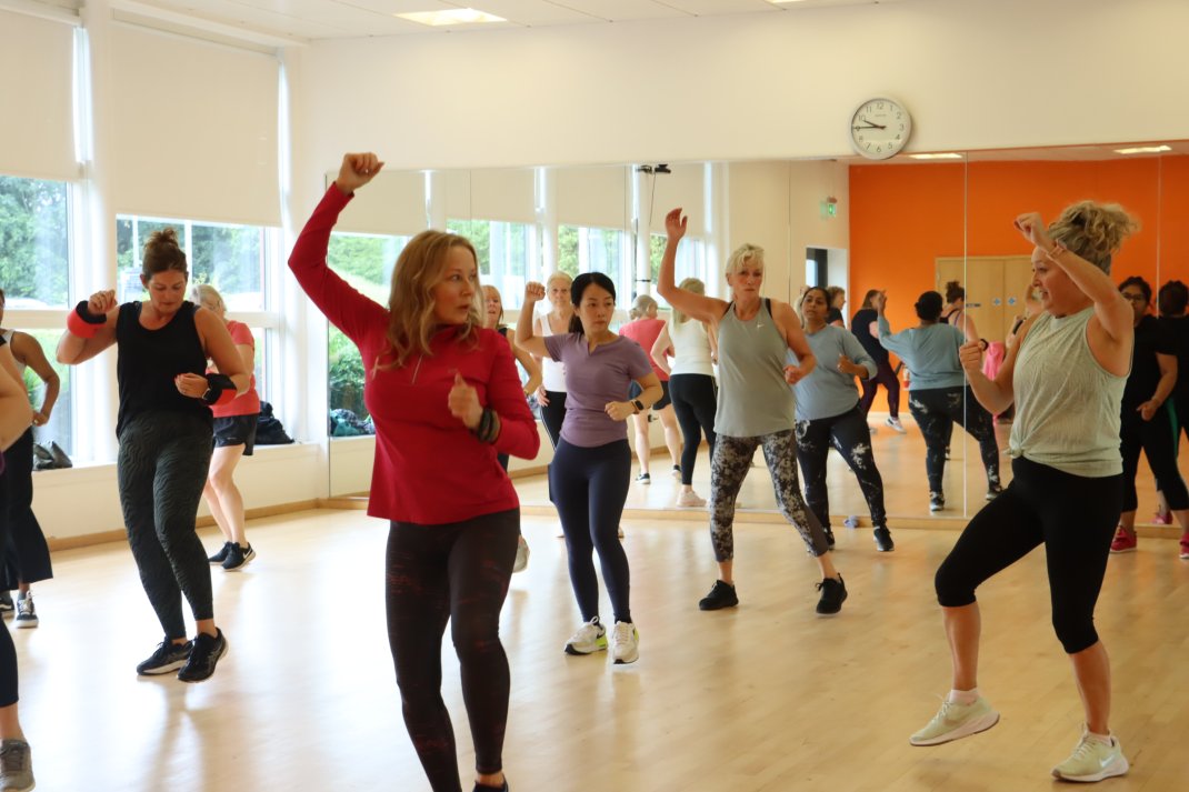 group exercise class image