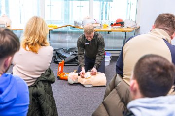 Half Day Basic Life Support & AED (Defibrillator) Course